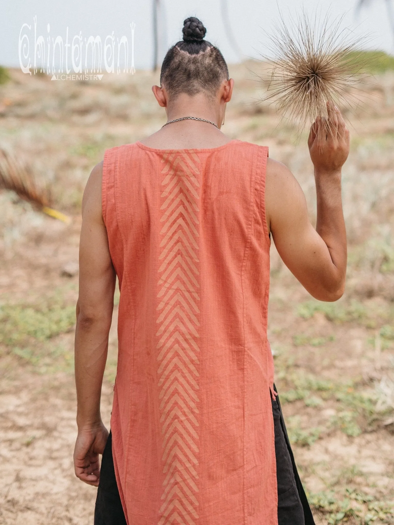 Organic Mens Long Top with Corners Print / Salmon Red